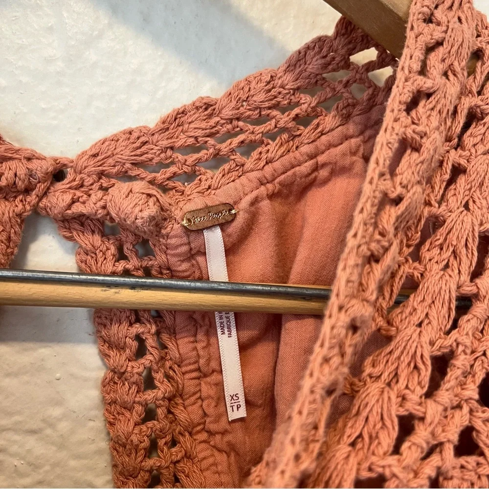 Free People Crochet Cropped Top Knit Peach Open Back XS Boho Bohemian